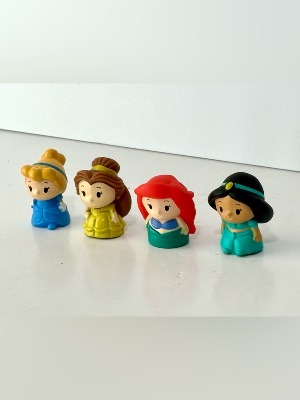 Disney Princess Finger Puppets - 4 PCs lot set - Picture 3 of 6